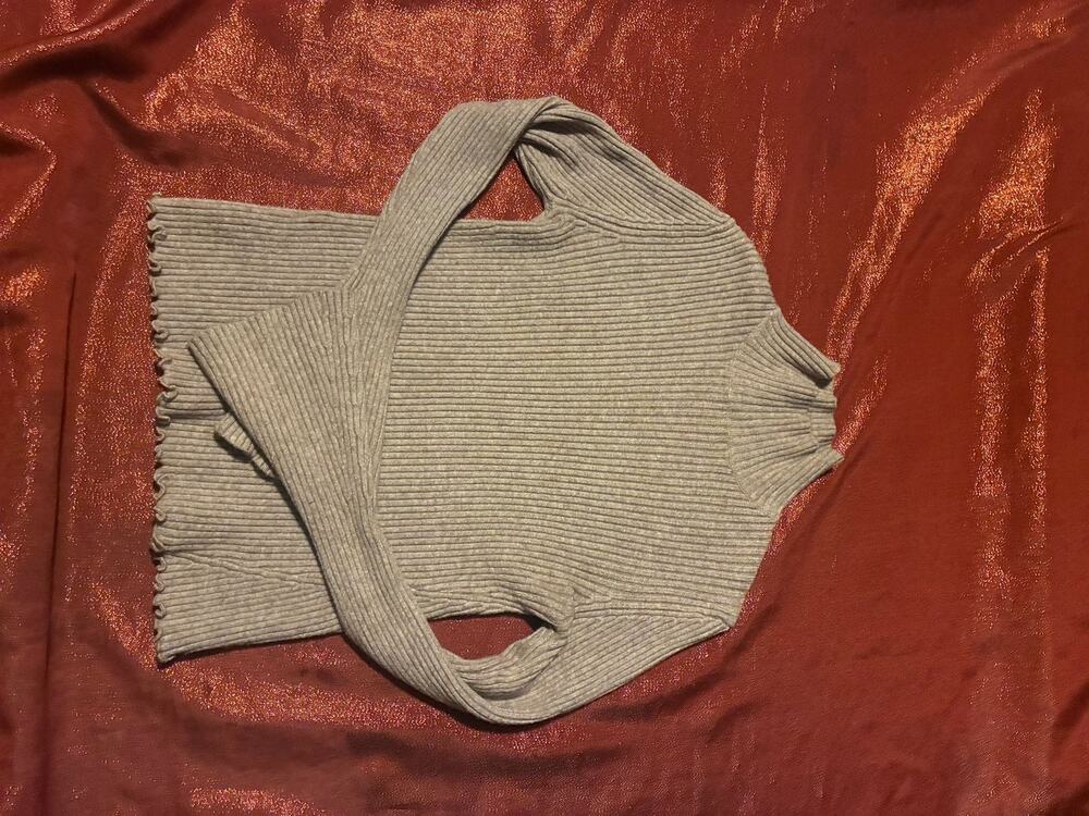 Buzz Fashion Sweater Womens Not Specified Gray Ribbed Turtleneck Lettuce Hem